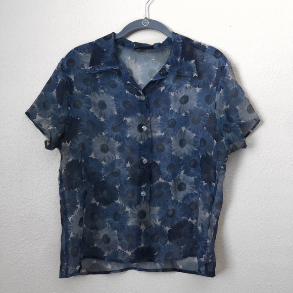 ❌SOLD❌Vintage sheer daisy top - Picture 3 of 4